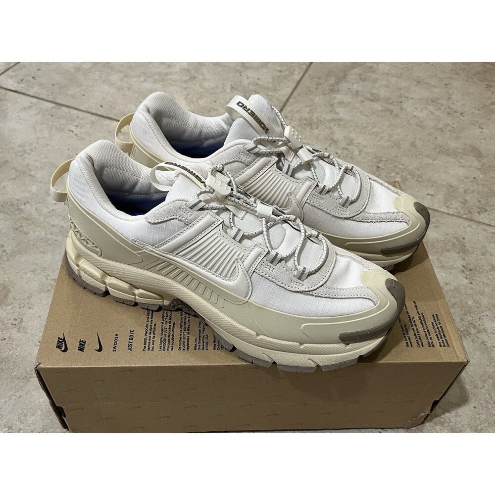 Nike Zoom Vomero Roam 'Pale Ivory' Sneakers Retro OG Run FV2295-101 Mens Size 9